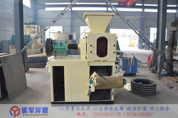 優(yōu)聚澤耀公司魚(yú)飼料壓球機(jī)得到多家客戶(hù)的推廣應(yīng)用